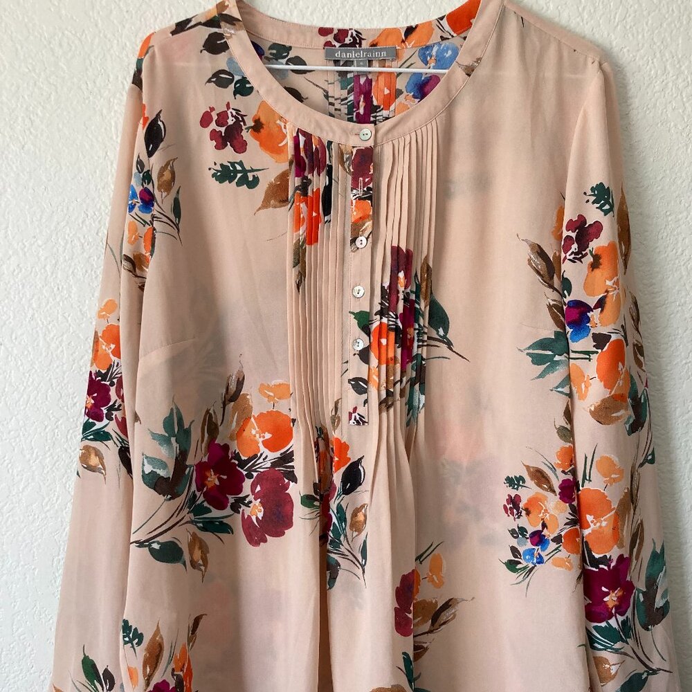 Bilson Pleat Detail Top